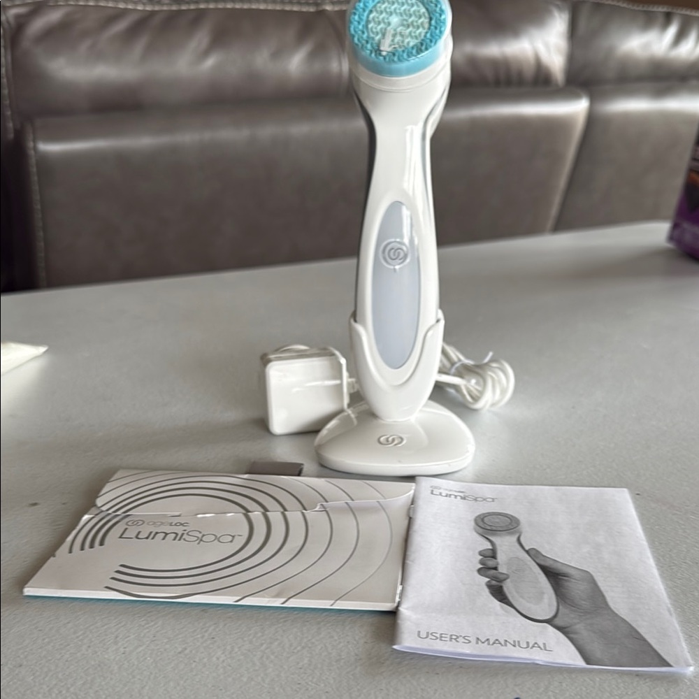 LumiSpa Facial Cleansing Device in White and Blue